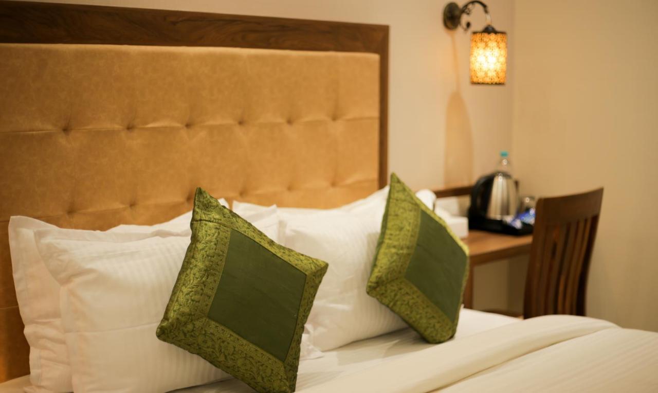 Hotel Amber Palace Mumbai Central Ngoại thất bức ảnh
